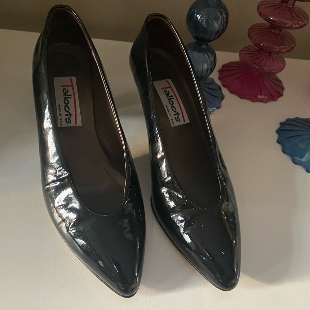 SOLD Talbots Vintage Patent Leather Black Kitten Heel Made in Italy